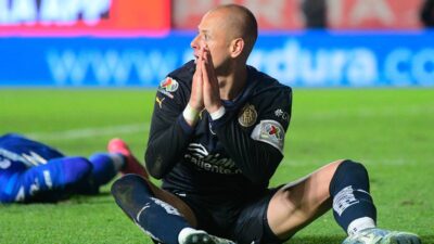 Chicharito Hernández manda contundente mensaje a la afición de Chivas tras la primera derrota en el torneo