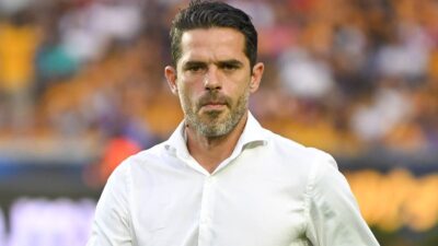 Fernando Gago no puede más con Boca; la afición Xeneize pide la salida del entrenador